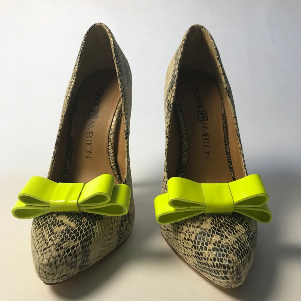 NEW BLONDE AMBITION ALBERTA PIN UP HEELS 38